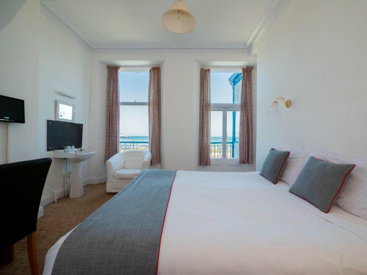 Whitehouse Hotel 3*