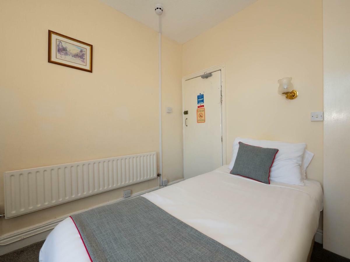 Hotel Whitehouse 3*
